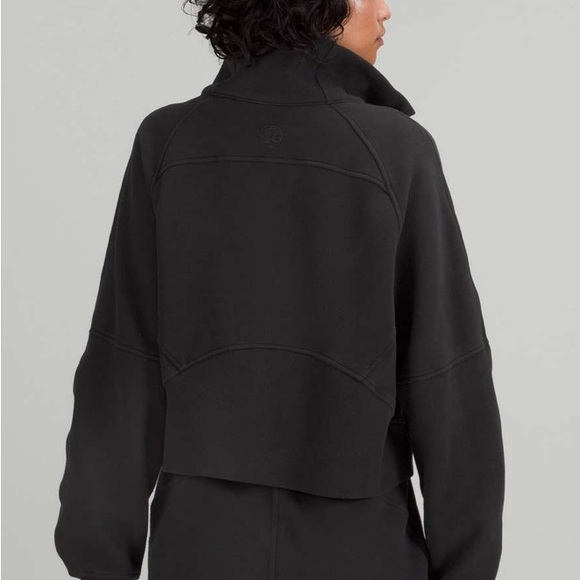Lululemon Scuba Oversized Funnel Neck Shirt
Black XS (oversized) - Picture 9 of 11